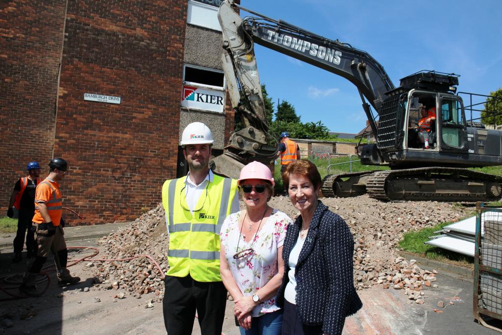 Resident Lynn Hughes (centre), with Elected Mayor Norma Redfearn and Site Manager Jason O'Hara