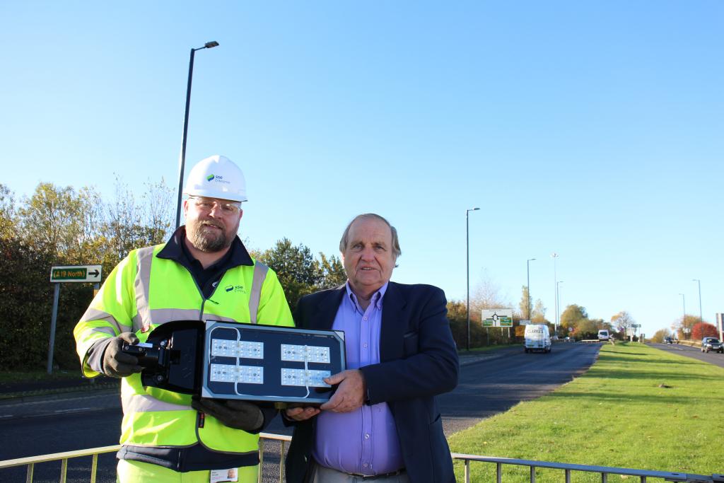 Thousands of street lights will be upgraded